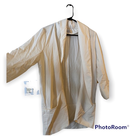 Love & Liberty White Open Front Blazer - Size Large - Picture 1 of 6